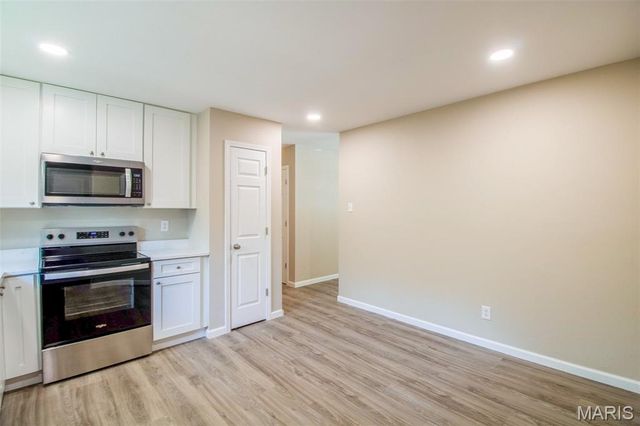 1358 Green Mist Drive, Fenton, MO 63026