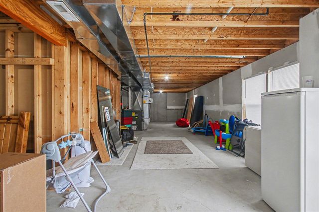 9479 Jack Pine Drive, West Olive, MI 49460