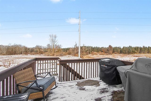 9479 Jack Pine Drive, West Olive, MI 49460