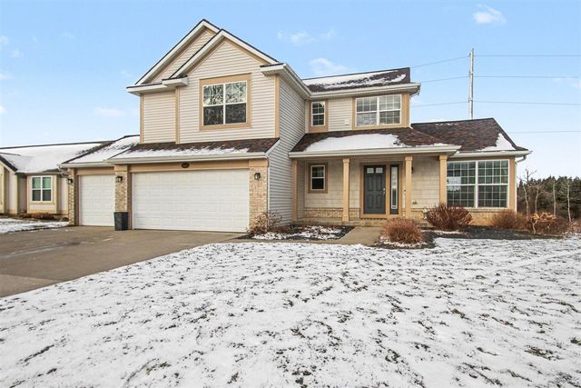 9479 Jack Pine Drive, West Olive, MI 49460