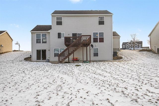 9479 Jack Pine Drive, West Olive, MI 49460