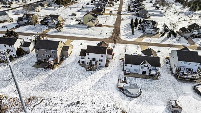 9479 Jack Pine Drive, West Olive, MI 49460