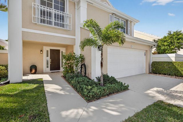 12 Wyndham Lane, Palm Beach Gardens, FL 33418