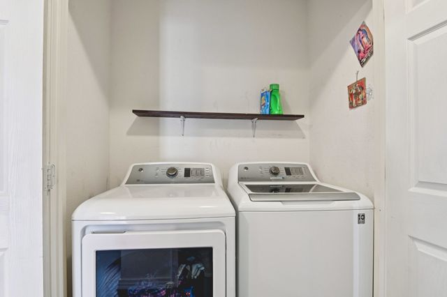 720 Calumet Avenue, Cockrell Hill, TX 75211