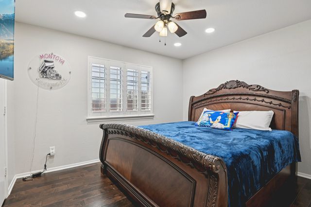 720 Calumet Avenue, Cockrell Hill, TX 75211