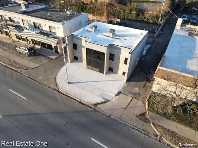 23422 Ford Road, Dearborn Heights, MI 48127