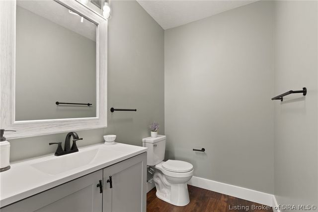 104 Cook Street, Corydon, IN 47112