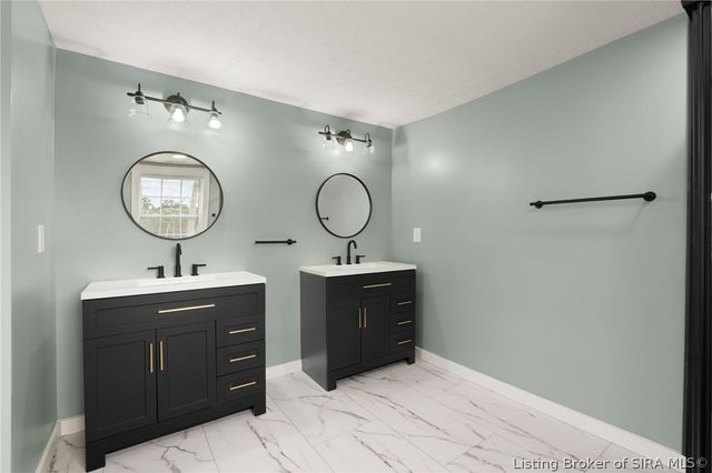 104 Cook Street, Corydon, IN 47112