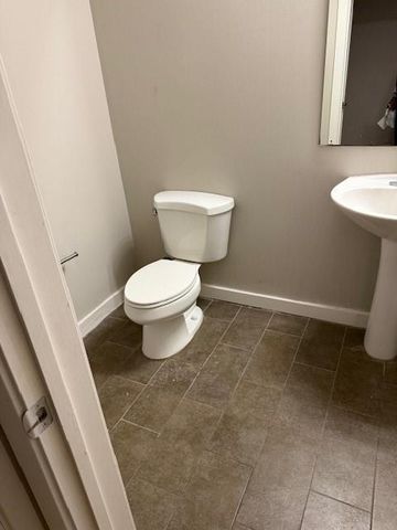 5925 Almeda 11408, Houston, TX 77004