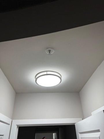 5925 Almeda 11408, Houston, TX 77004