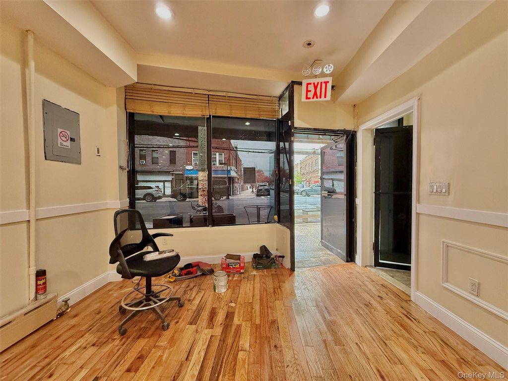 106-08 Liberty Avenue 1, Ozone Park, NY 11417 — photo 2