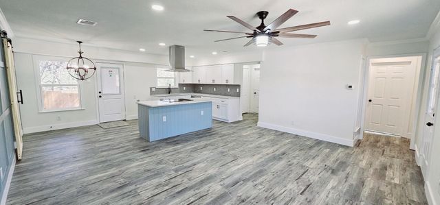 1612 Lynn Haven Avenue, Dallas, TX 75216