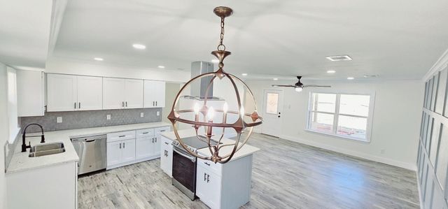 1612 Lynn Haven Avenue, Dallas, TX 75216