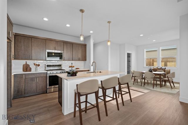 1540 Belle Starr Drive, Belgrade, MT 59714