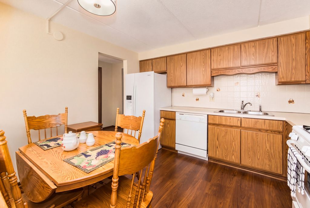 1441 E Thacker Street 304, Des Plaines, IL 60016 — photo 4