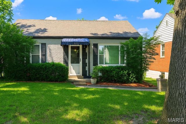 901 Fontaine Place, St Louis, MO 63137