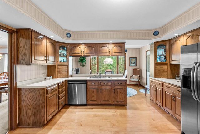 4420 Woodhaven Lane, Wisconsin Rapids, WI 54494