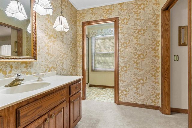 4420 Woodhaven Lane, Wisconsin Rapids, WI 54494
