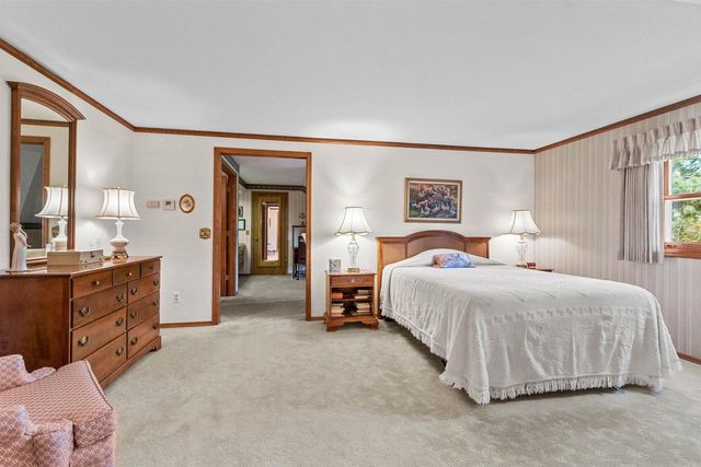 4420 Woodhaven Lane, Wisconsin Rapids, WI 54494