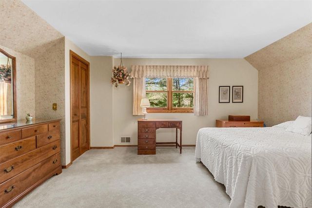 4420 Woodhaven Lane, Wisconsin Rapids, WI 54494