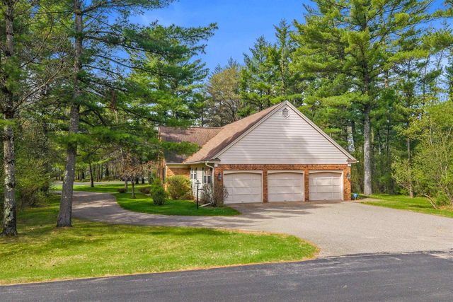 4420 Woodhaven Lane, Wisconsin Rapids, WI 54494