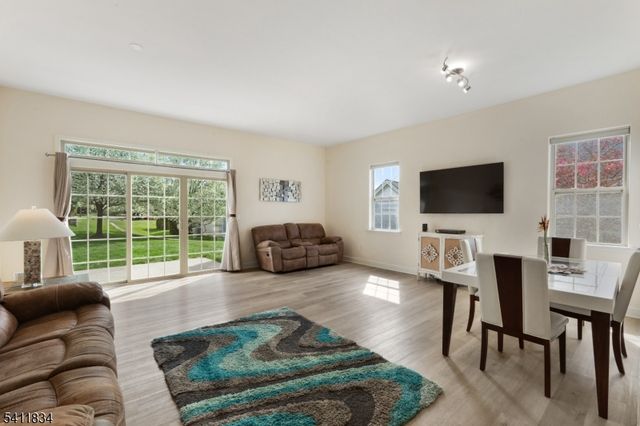 540 EDWARD ST., Lopatcong Twp., NJ 08865