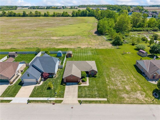 2317 Kiowa Court, Piqua, OH 45356