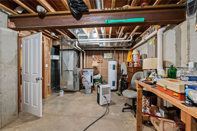 2317 Kiowa Court, Piqua, OH 45356