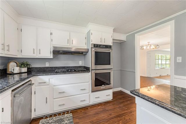 511 NC Highway 100, Whitsett, NC 27377