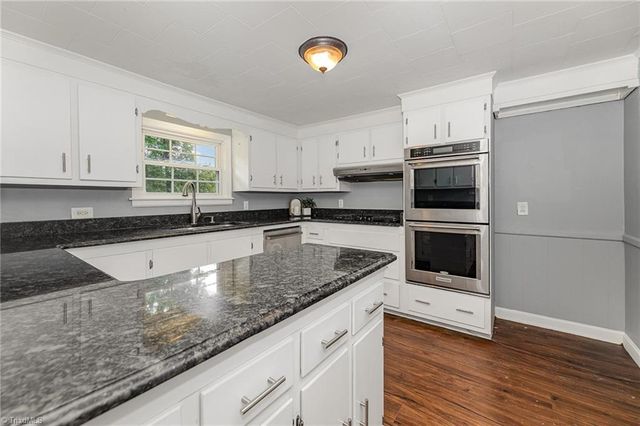 511 NC Highway 100, Whitsett, NC 27377