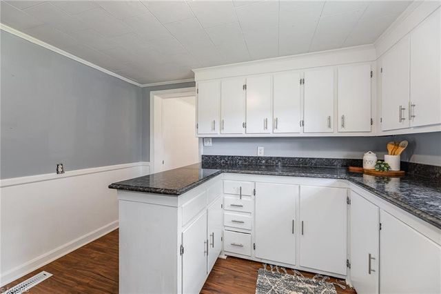 511 NC Highway 100, Whitsett, NC 27377