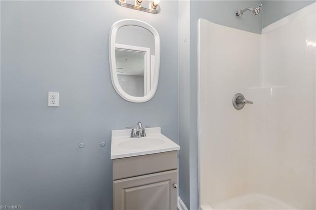 511 NC Highway 100, Whitsett, NC 27377