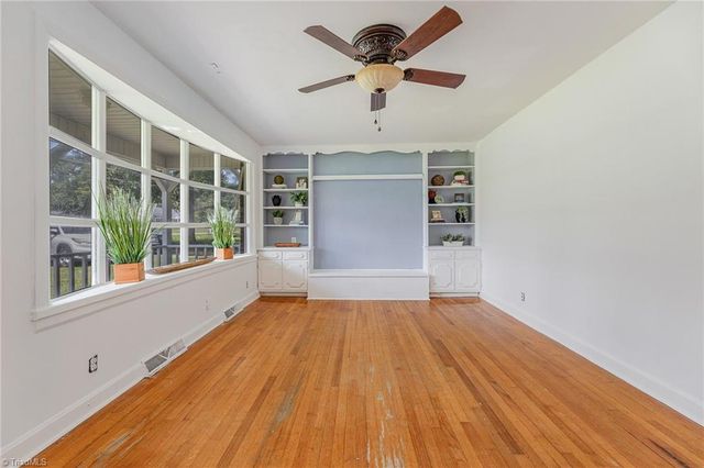 511 NC Highway 100, Whitsett, NC 27377