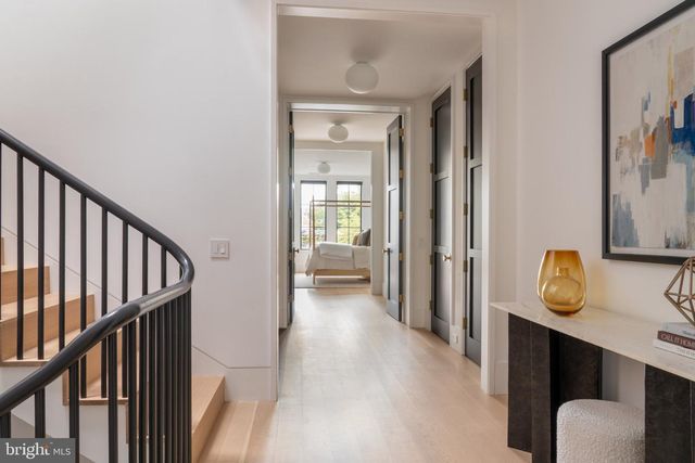 639 E ST SE, Washington, DC 20003