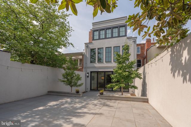 639 E ST SE, Washington, DC 20003