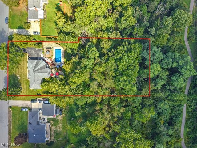 3855 Northview Drive, Stow, OH 44224