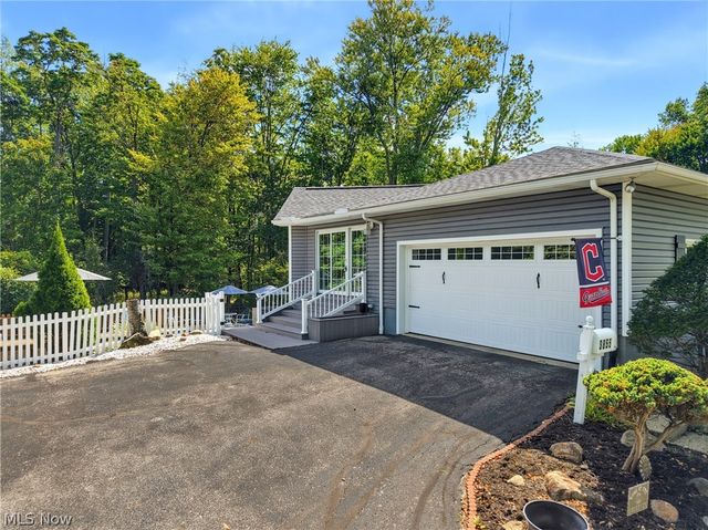 3855 Northview Drive, Stow, OH 44224