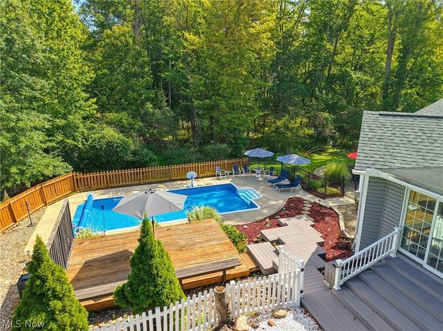 3855 Northview Drive, Stow, OH 44224
