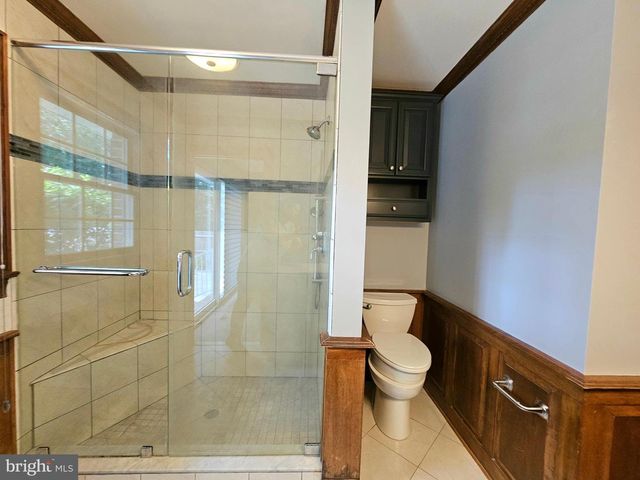 8300 ROBIN HOOD DR, Salisbury, MD 21804