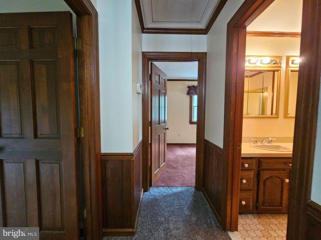 8300 ROBIN HOOD DR, Salisbury, MD 21804