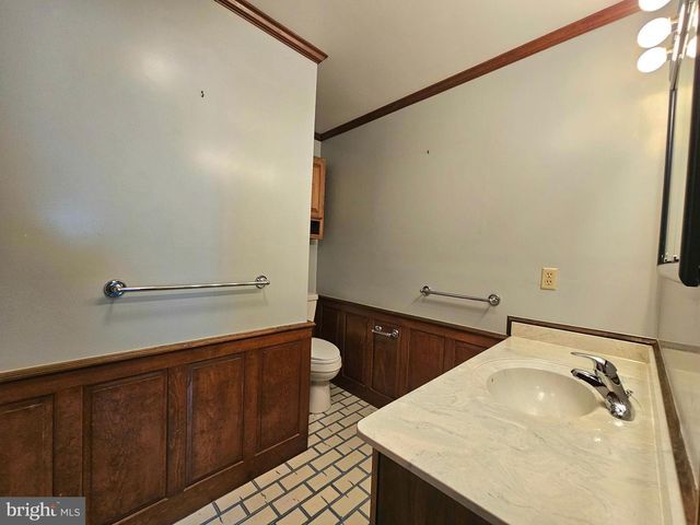 8300 ROBIN HOOD DR, Salisbury, MD 21804
