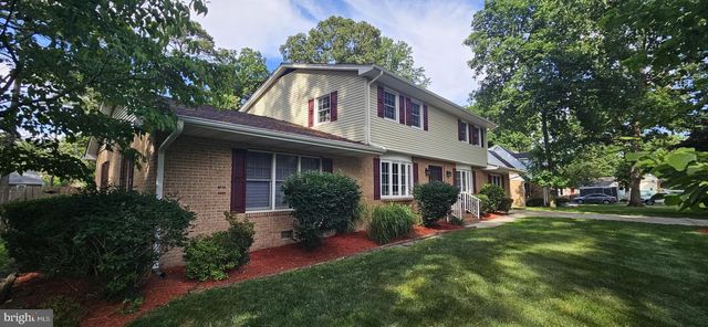 8300 ROBIN HOOD DR, Salisbury, MD 21804