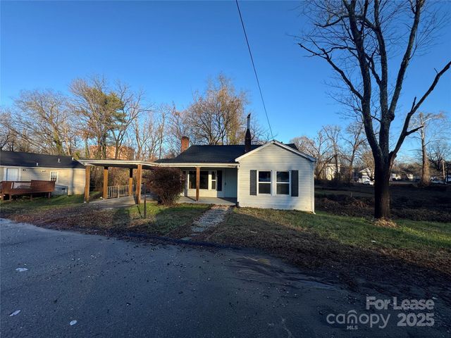 123 Lincoln Street, Statesville, NC 28677