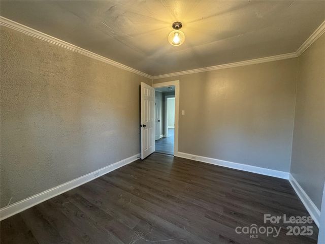 123 Lincoln Street, Statesville, NC 28677