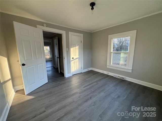 123 Lincoln Street, Statesville, NC 28677