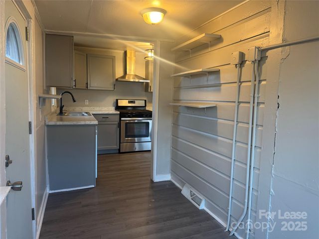 123 Lincoln Street, Statesville, NC 28677