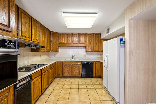 1818 PAISLEY ST, San Antonio, TX 78231
