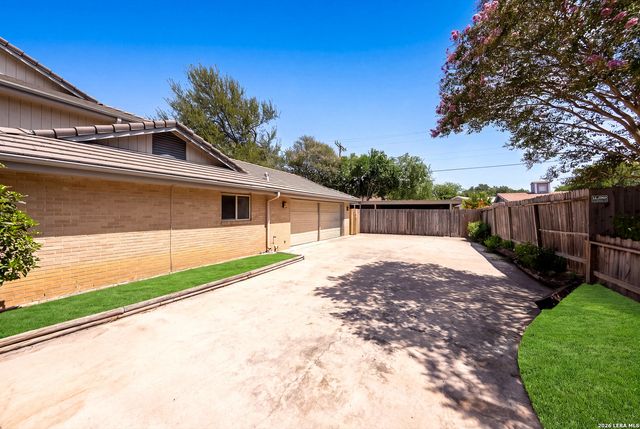 1818 PAISLEY ST, San Antonio, TX 78231