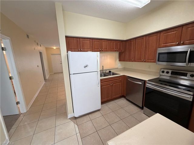 8408 Bernwood Cove LOOP 1703, Fort Myers, FL 33966