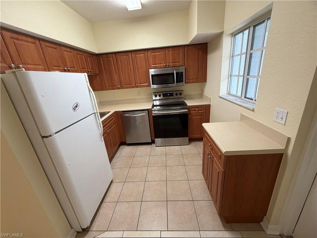 8408 Bernwood Cove LOOP 1703, Fort Myers, FL 33966